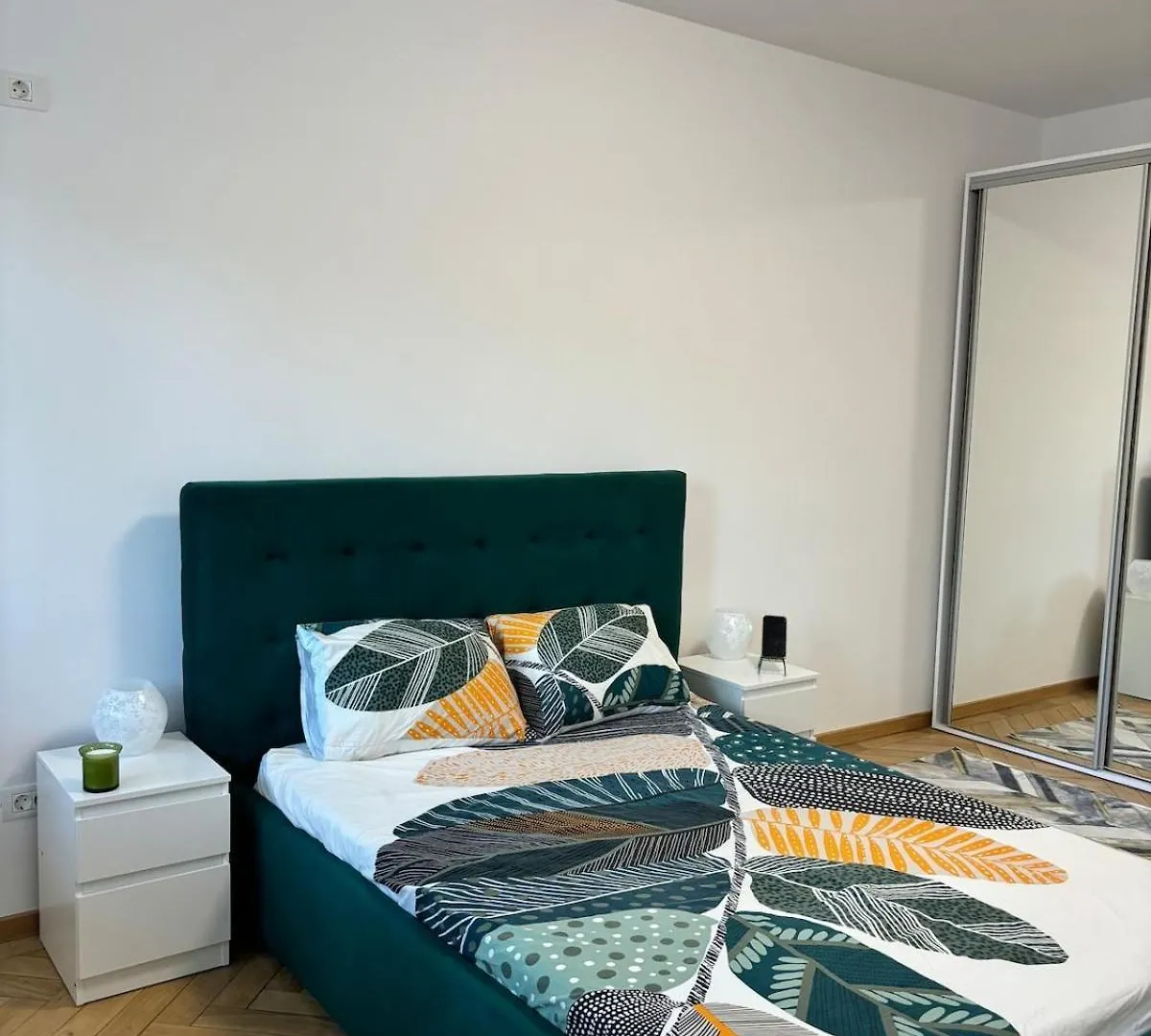 Modern Downtown Apartment - Old Town Ultracentral Bükreş