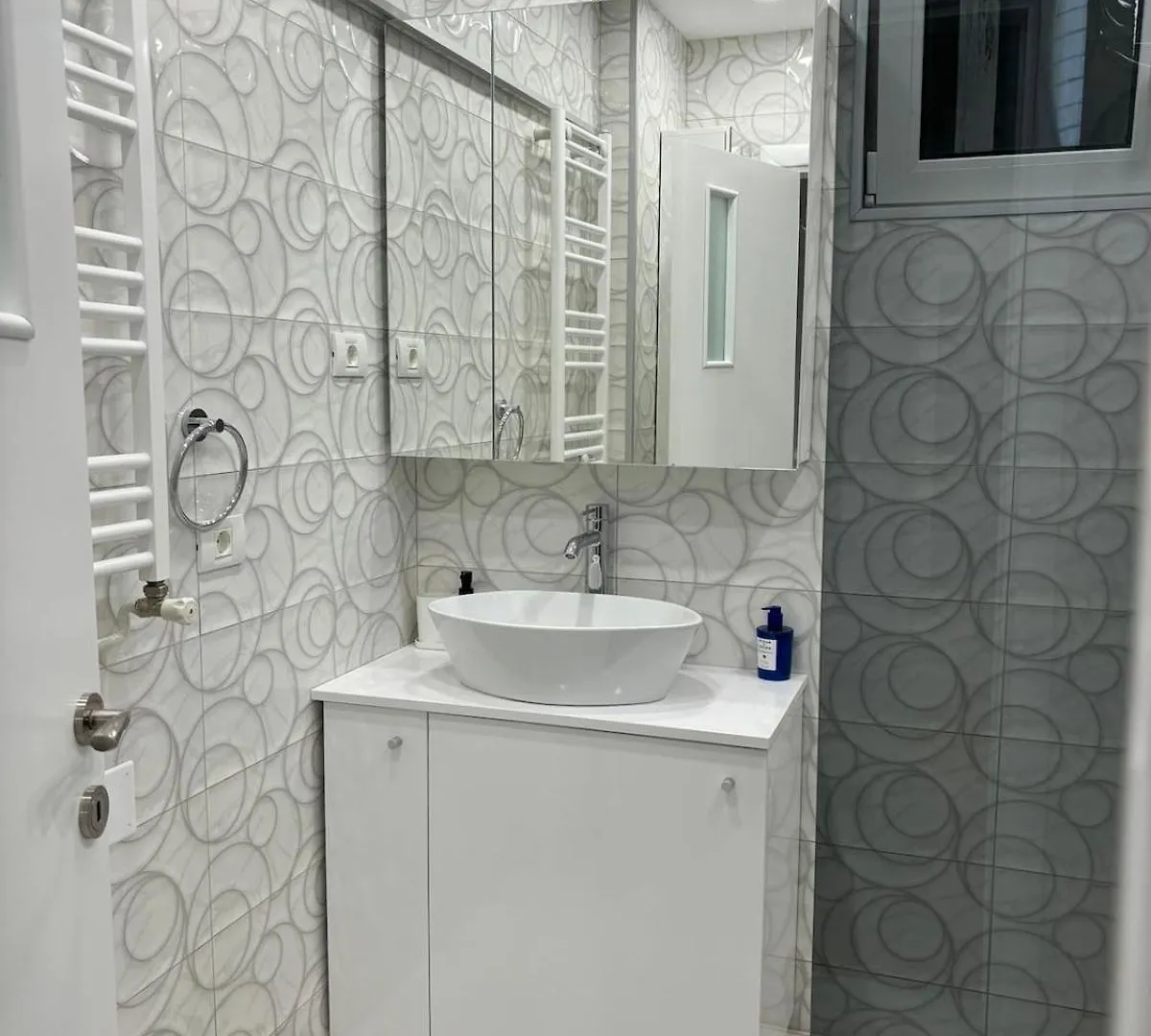Modern Downtown Apartment - Old Town Ultracentral Bükreş